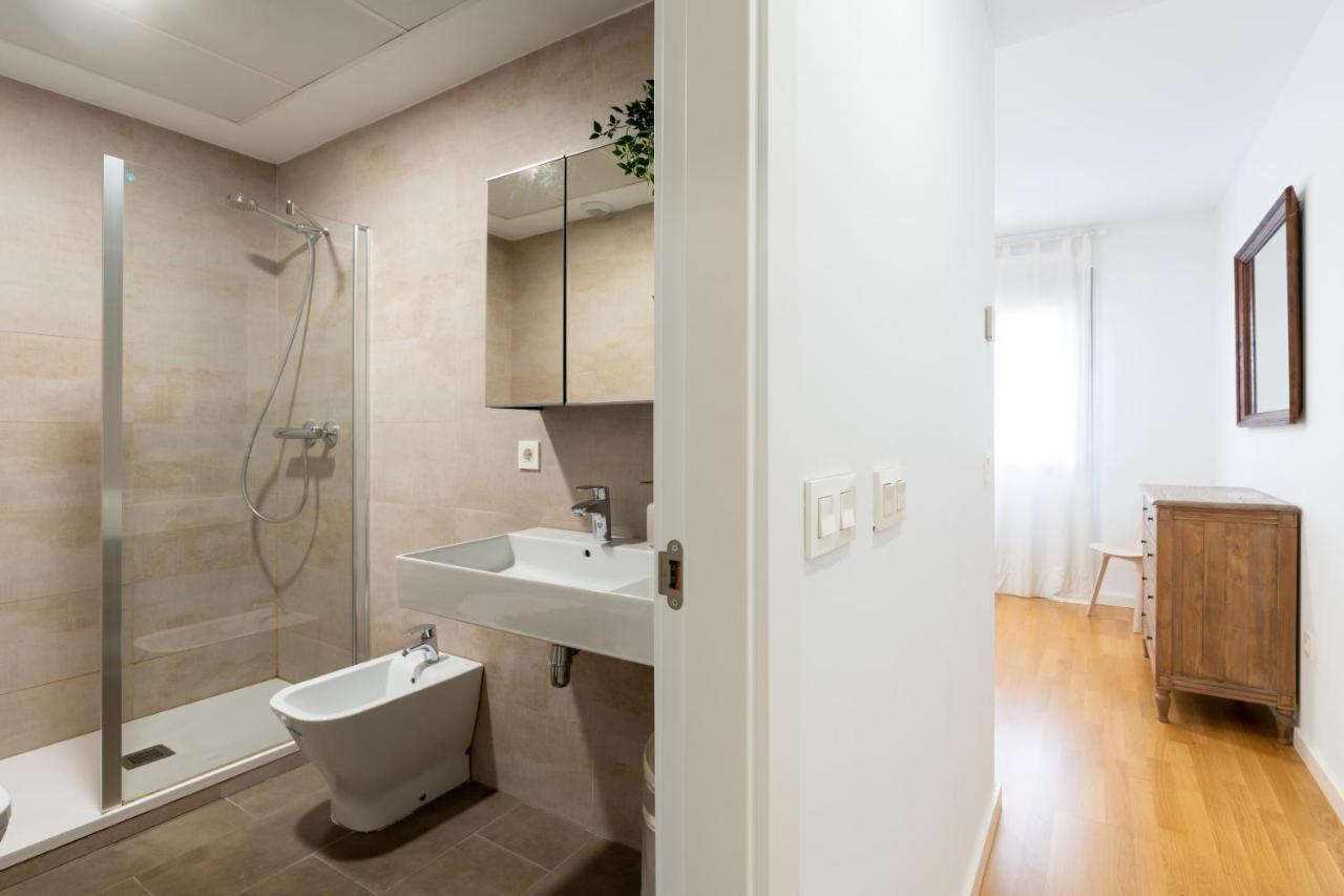 Piso Nuevo En Triana Apartment Seville Ngoại thất bức ảnh