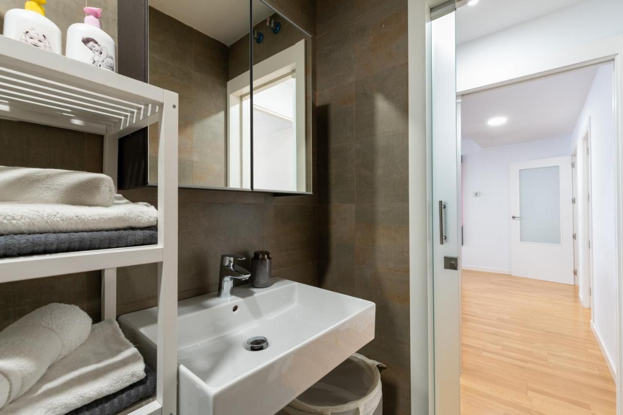 Piso Nuevo En Triana Apartment Seville Ngoại thất bức ảnh